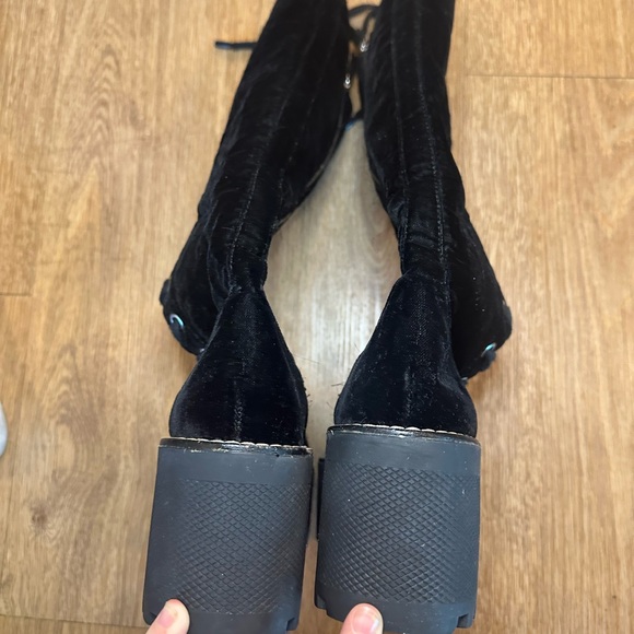 Alice and Olivia Raye Platform Velvet Lace Up Chunky Heeled Boots - Picture 7 of 11